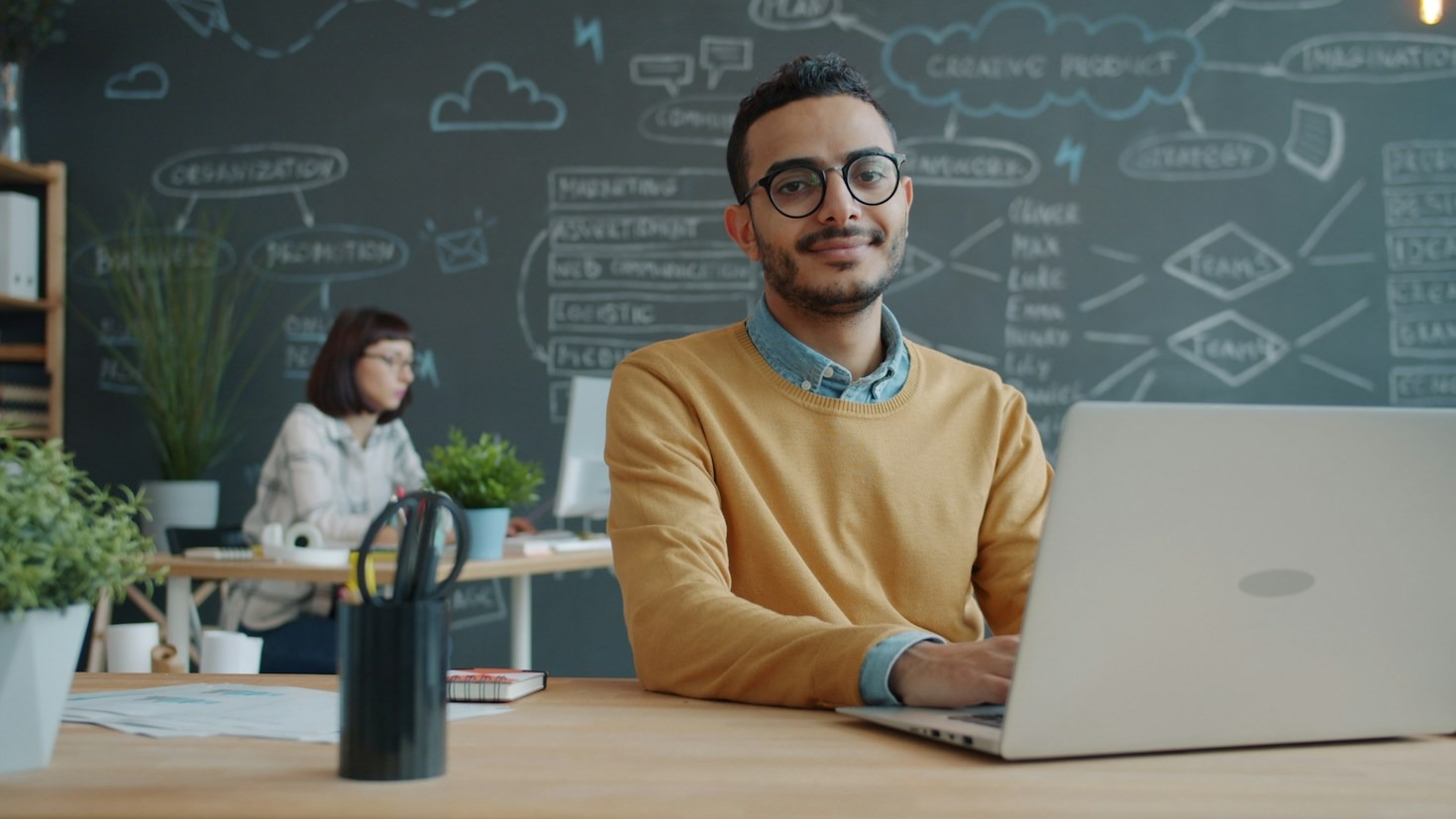 Top Artificial Intelligence Tools Every Modern Entrepreneur Needs