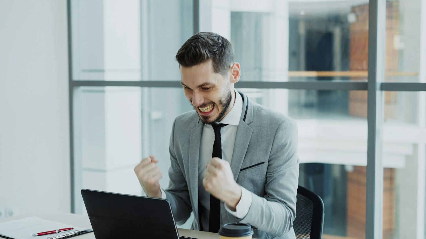 Building Sustainable Wealth Through Smarter Financial Management Practices